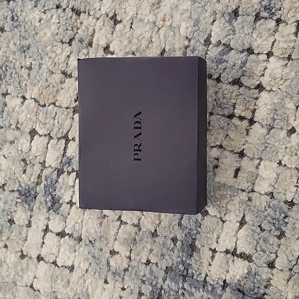 BRAND NEW AUTHENTIC PRADA SMALL GIFT JEWELRY BOX 3.5"×4.25"×1.5"